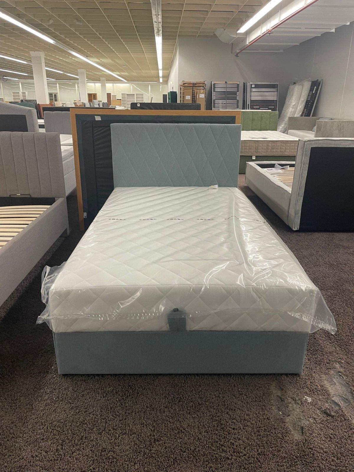 Boxspringbett 120x200 mit Bettkasten & Matratze