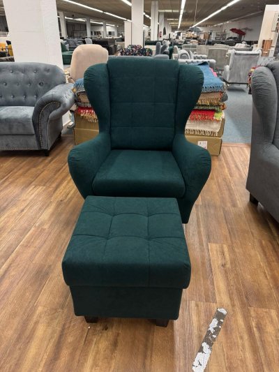 Eleganter Ohrensessel mit Hocker - Dunkelgrün