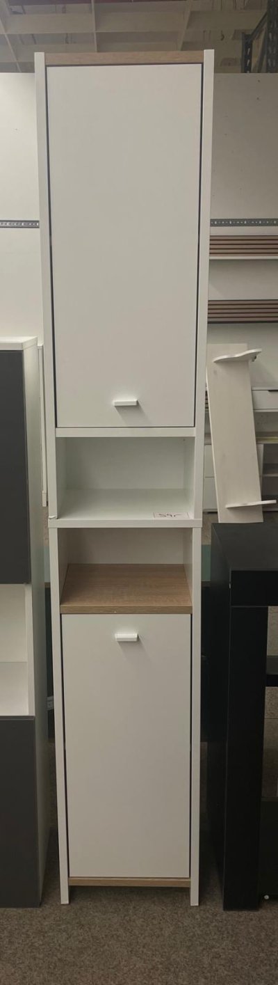 Eleganter Badezimmerschrank in Perlweiß