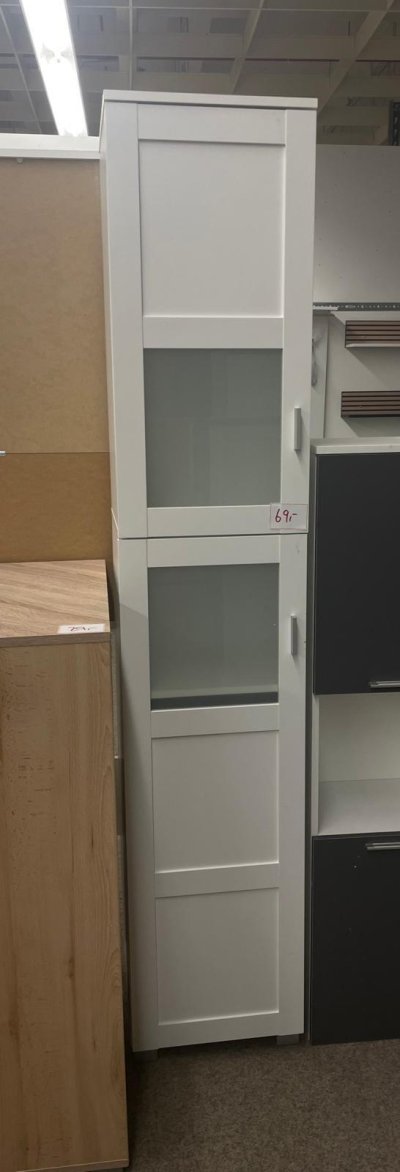 Eleganter Hoch-Badezimmerschrank in Weiß