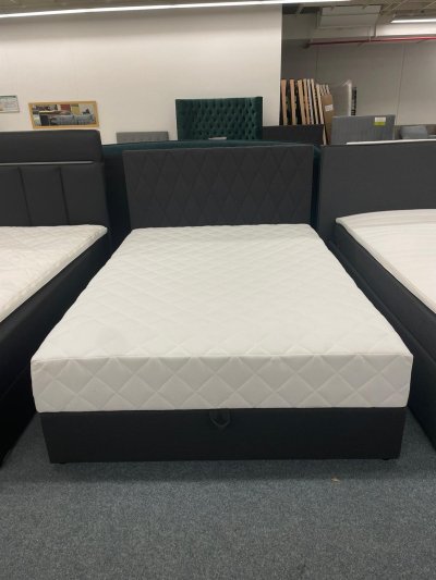 Boxspringbett 140x200 mit Bettkasten und Matratze