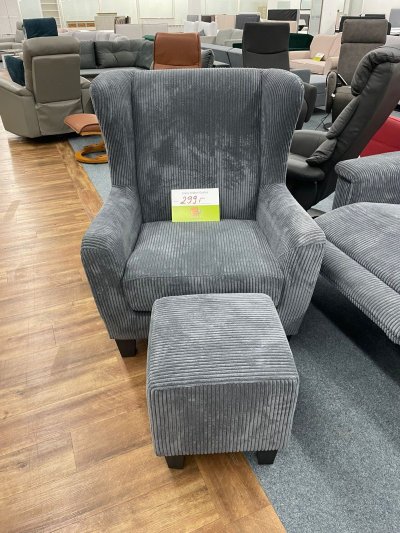 Eleganter Cord-Sessel mit Hocker - Grau